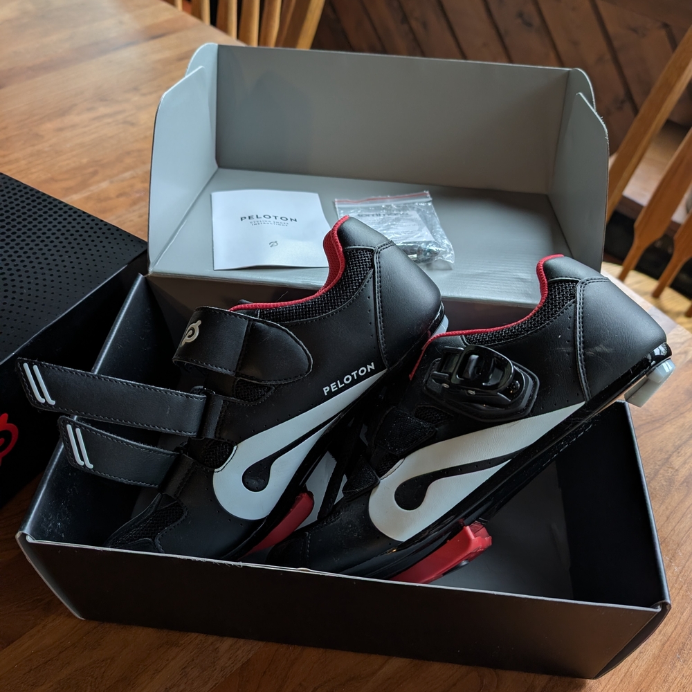 Peloton cycling shoes, clips, size 39 (Women's 8/8.5)